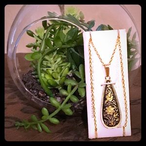 Beautiful Damascene Necklace